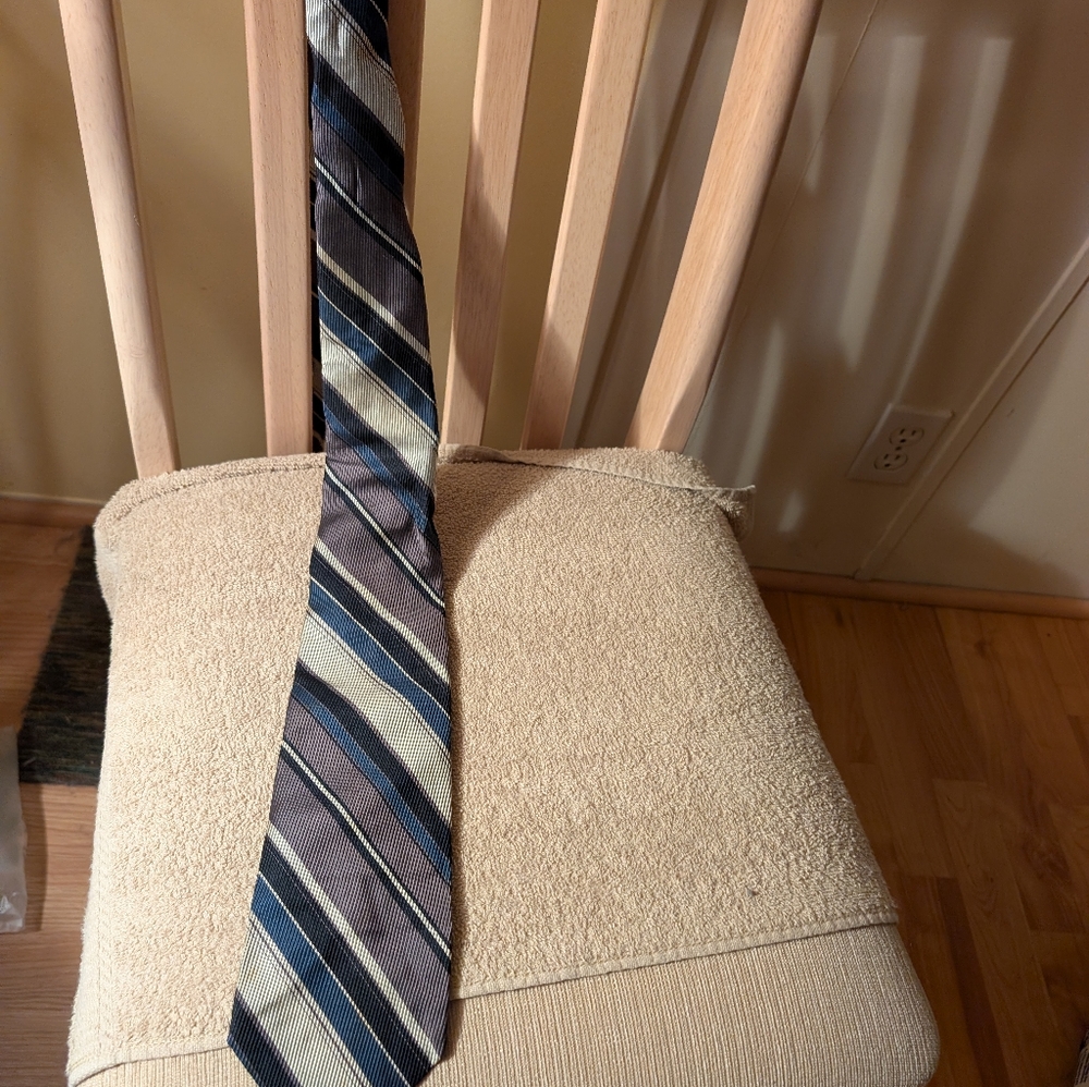 Classic Striped Tie in Blue and Gray